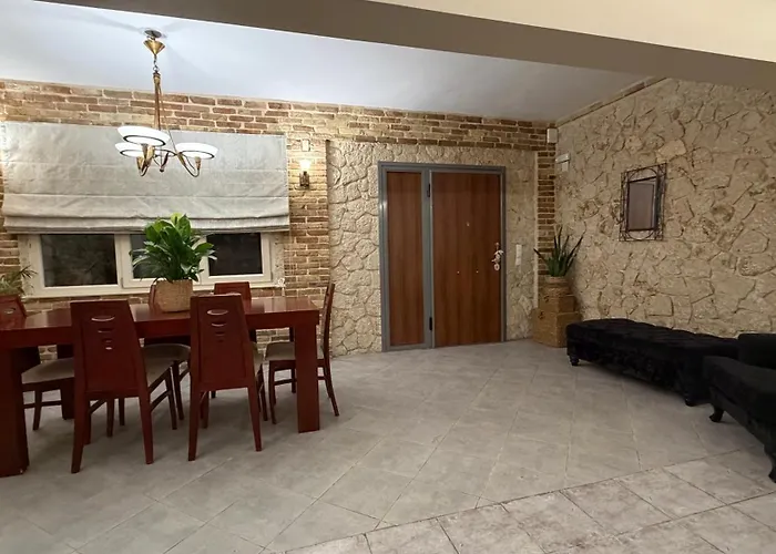 Babis House Apartment *